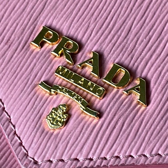 PRADA Saffiano Envelope Wallet - Picture 2 of 14